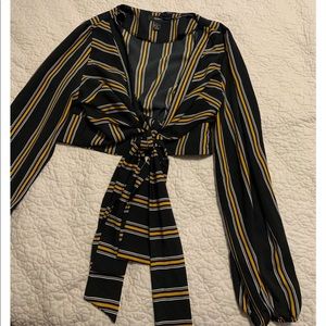 Long sleeve crop top